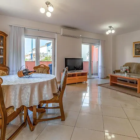 Appartement Cozy In *